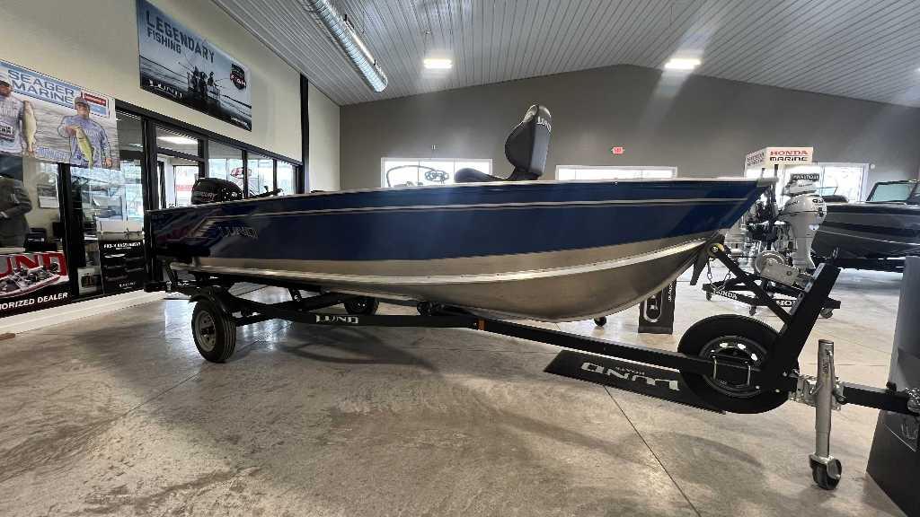 New 2024 Lund 1600 Fury Tiller Fishing Boat in Dockside Marine #L033H324-B