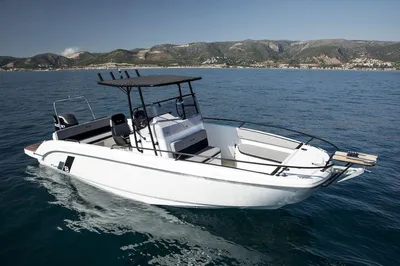 2023 Beneteau FLYER 8 SPACEDECK V2