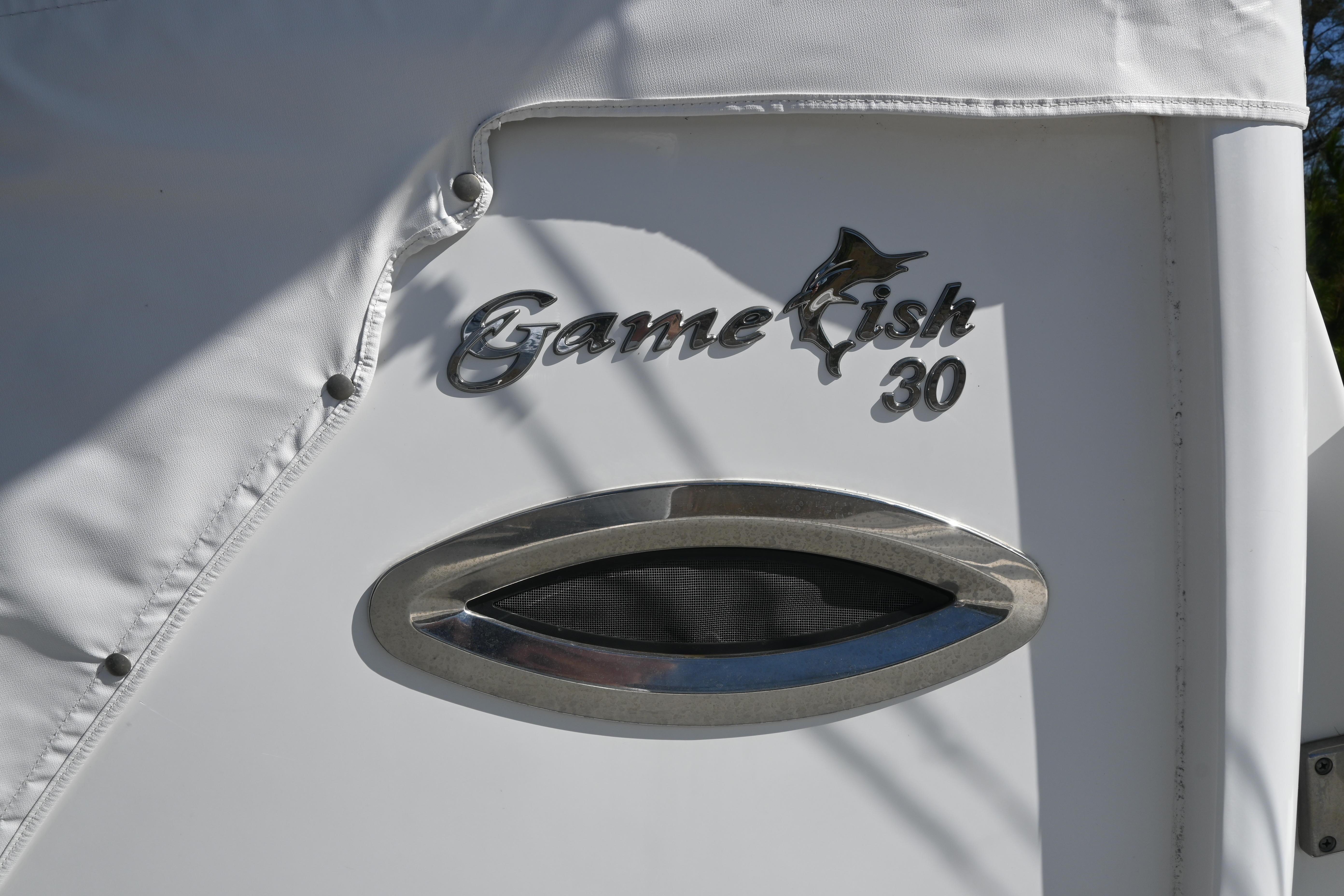 2016 Sea Hunt Gamefish 30