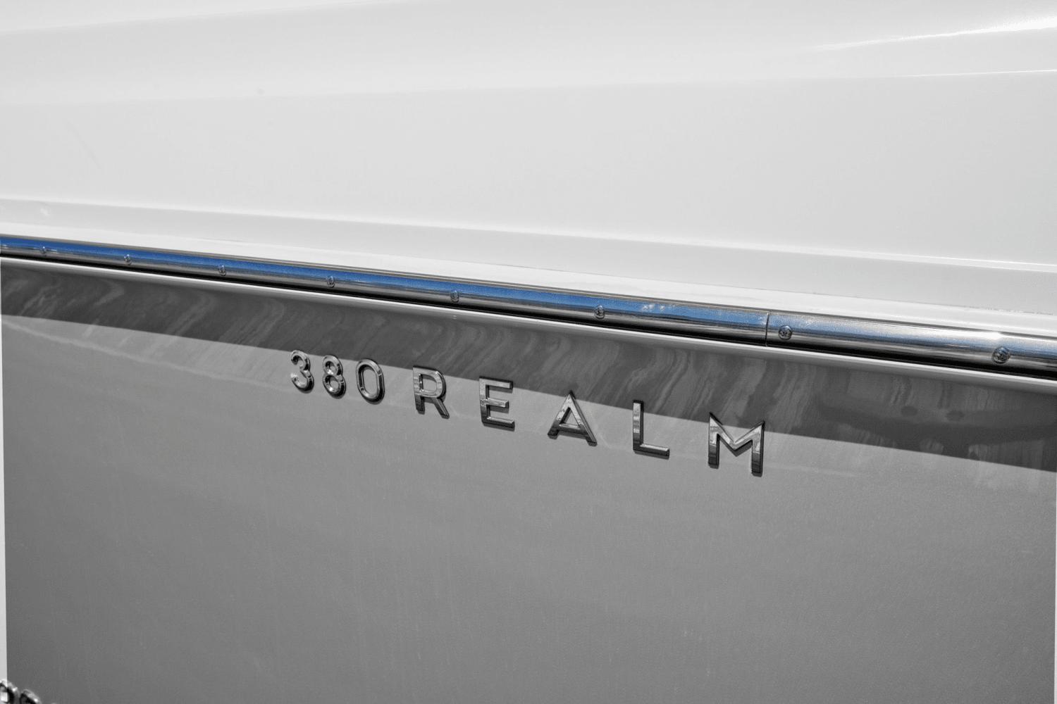 2023 Boston Whaler 380 Realm