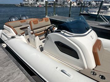 2023 Zodiac MEDLINE 9