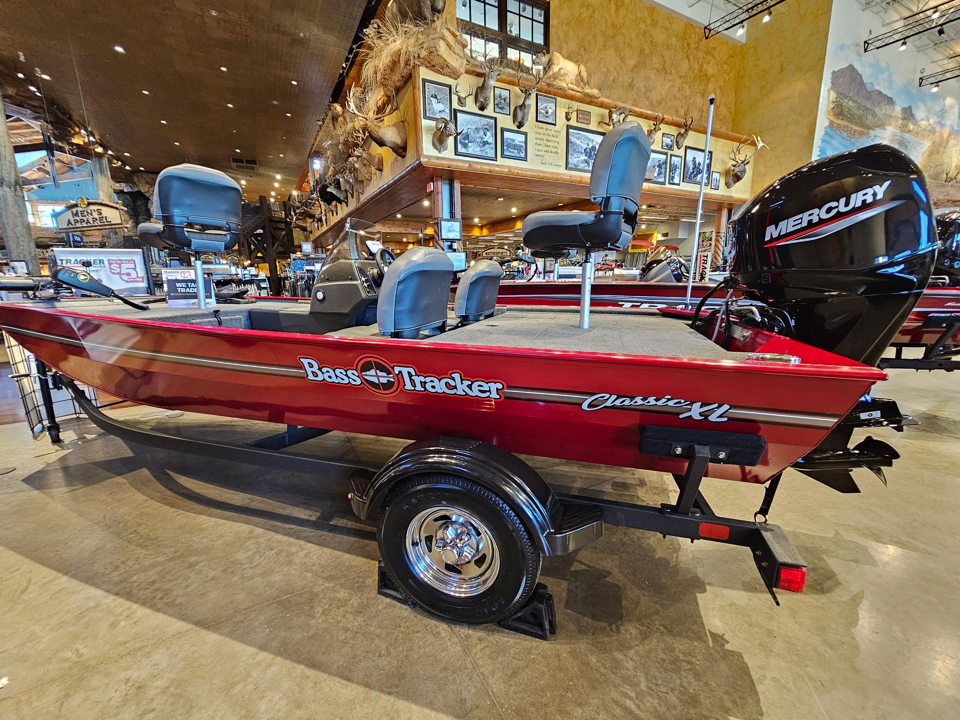 New 2024 Tracker Bass Tracker Classic XL, 85201 Mesa Boat Trader