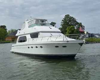 2004 Carver 56 Voyager SE