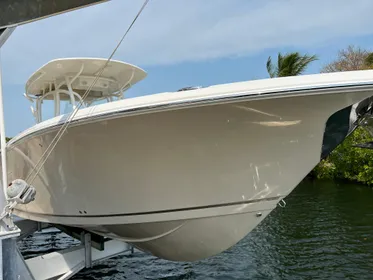 2018 Sailfish 320 CC