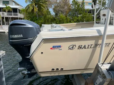 2018 Sailfish 320 CC