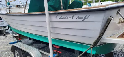 1977 Chris-Craft 22 Tournament/ Fisherman/ Dory