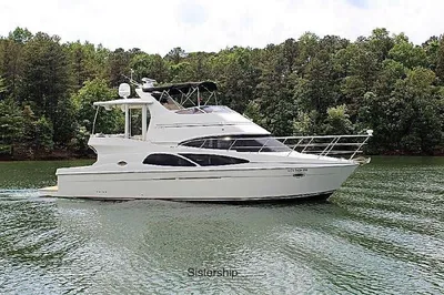 2005 Carver 41 Cockpit Motor Yacht