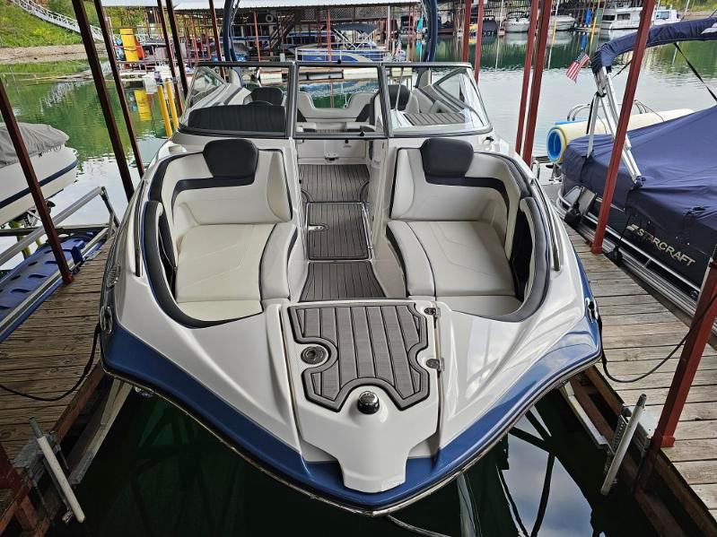 2018 Yamaha Boats 242 Limited S