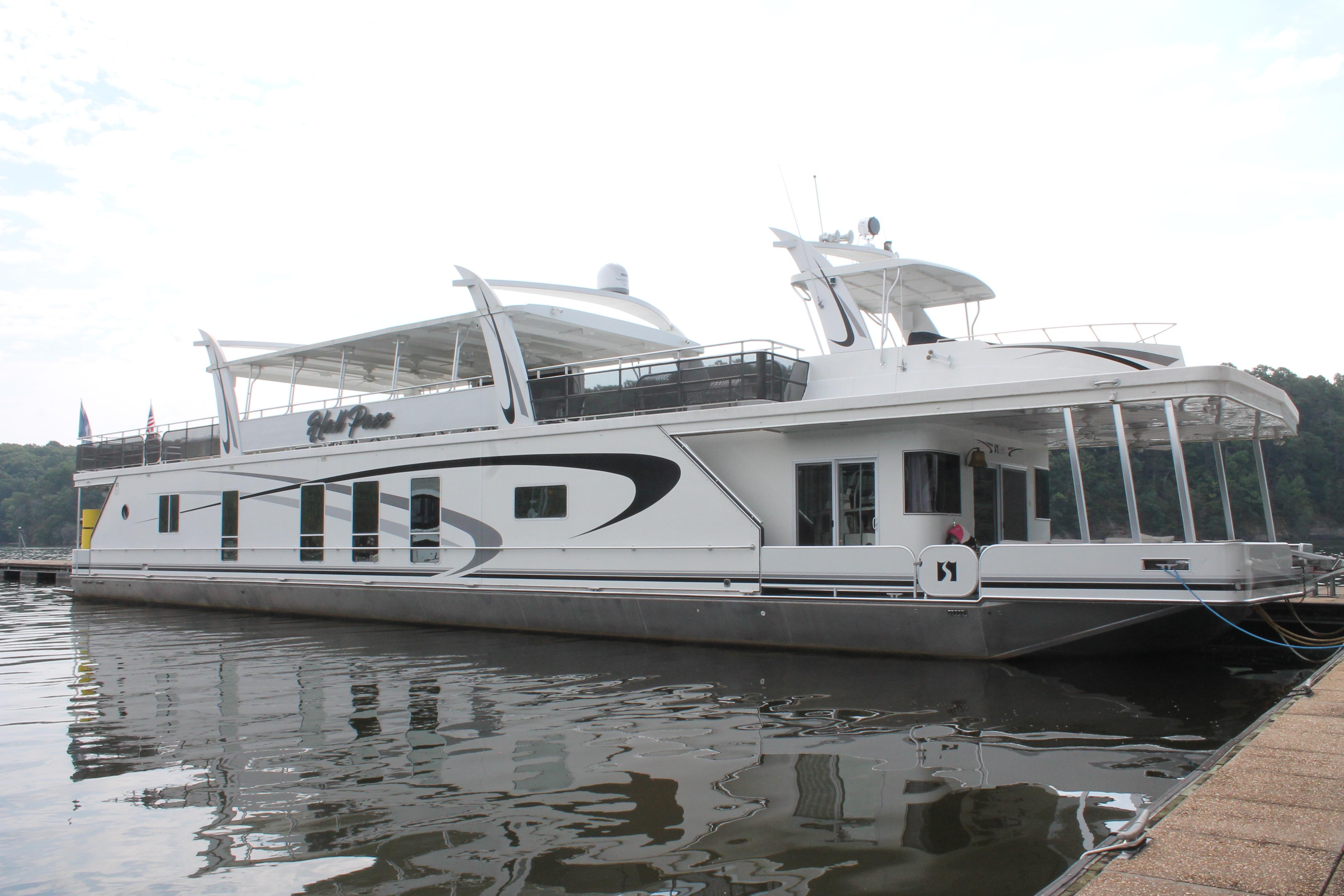 2008 Sharpe 105 Custom Houseboat