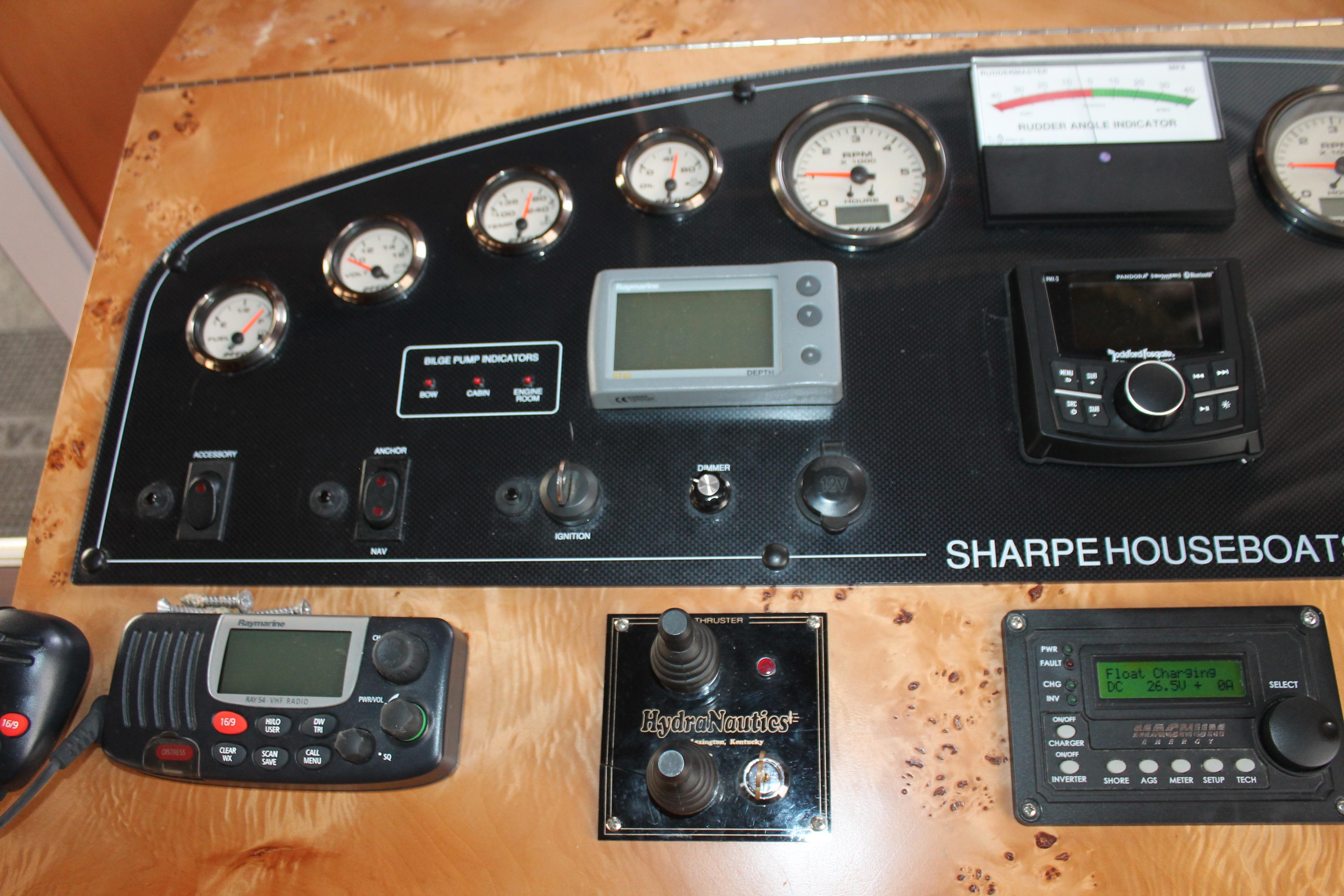 2008 Sharpe 105 Custom Houseboat
