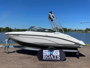2023 Yamaha Boats 190 FSH Sport - Stokley's Marine