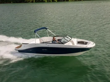 2024 Sea Ray SPX 230