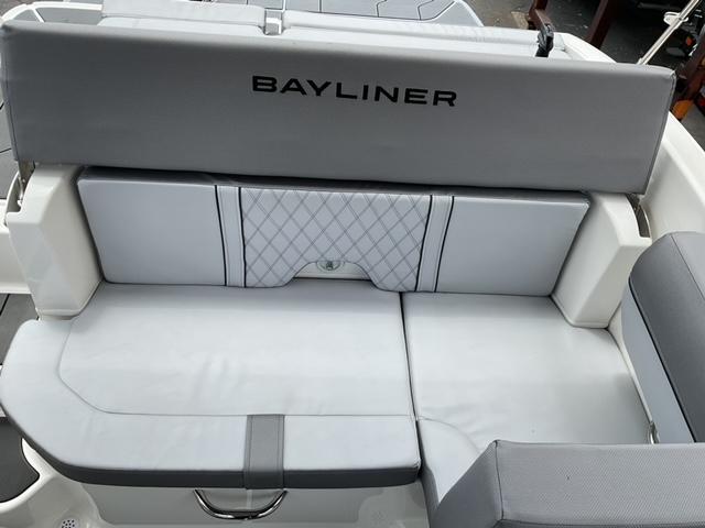 2024 Bayliner DX 2050