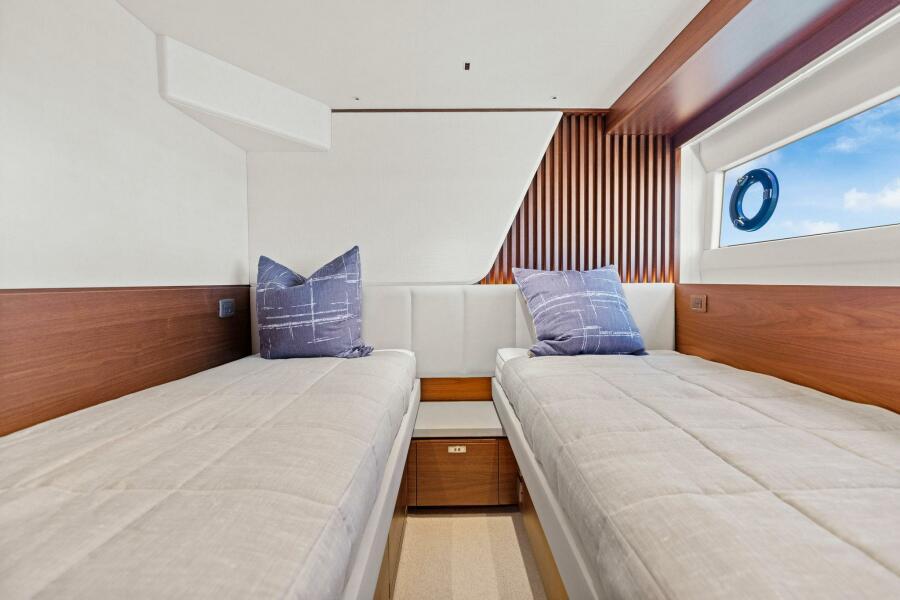 Guest Stateroom - Starboard