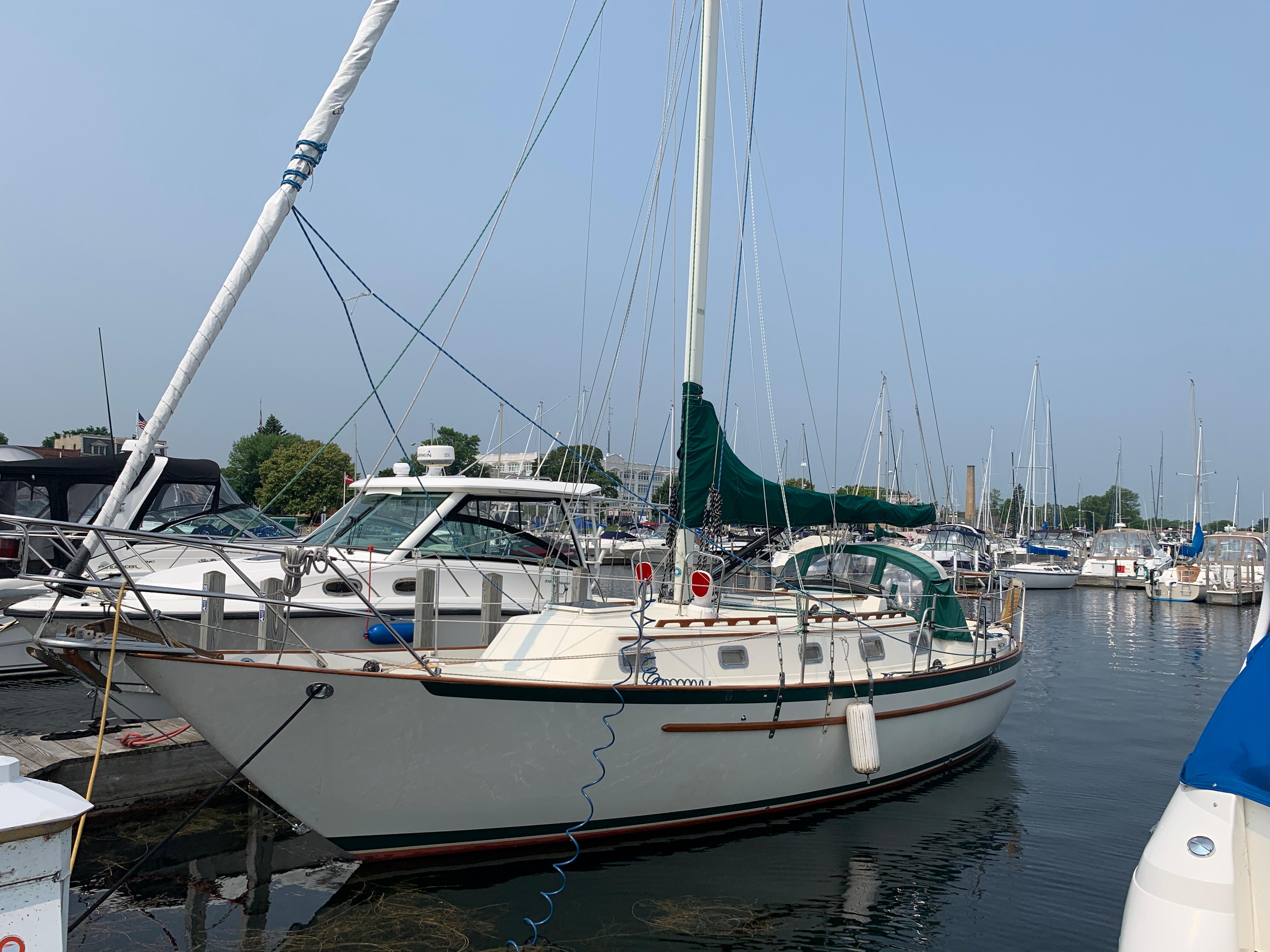 1997 Pacific Seacraft Crealock 34