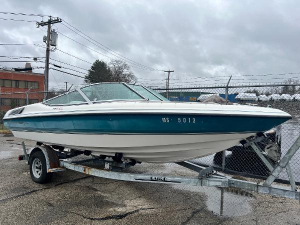 Used 1992 Chaparral 2000 Sl, 01570 Webster - Boat Trader