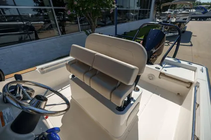 2024 Boston Whaler 210 Montauk