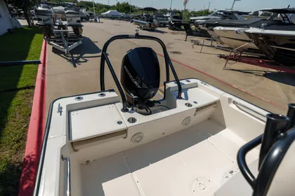 2024 Boston Whaler 210 Montauk