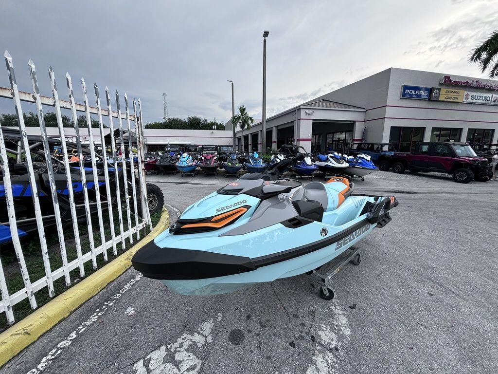 シードゥ WAKE PRO 230 ネオミント 中古艇・新艇 | 中古・新型