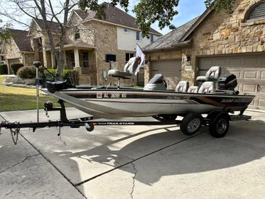 2000 Bass Tracker ProTeam 175