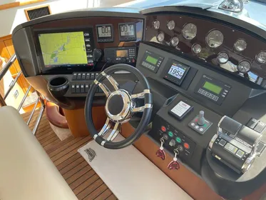 2009 Sunseeker Predator 52