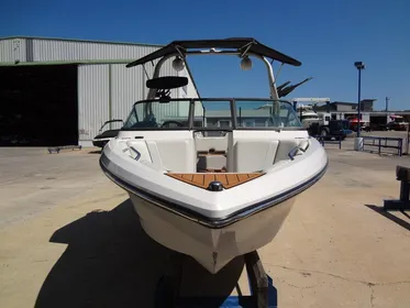 2015 Nautique 230 Super Air Nautique