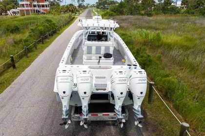 2019 INVINCIBLE boats 37' Catamaran