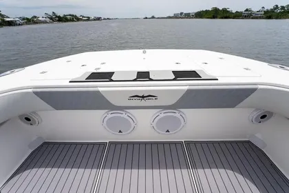 2019 INVINCIBLE boats 37' Catamaran