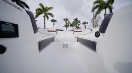 2023 Hurricane SunDeck Sport OB SS 205 OB