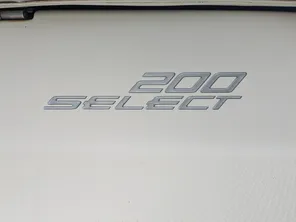 2005 Sea Ray 200 Select
