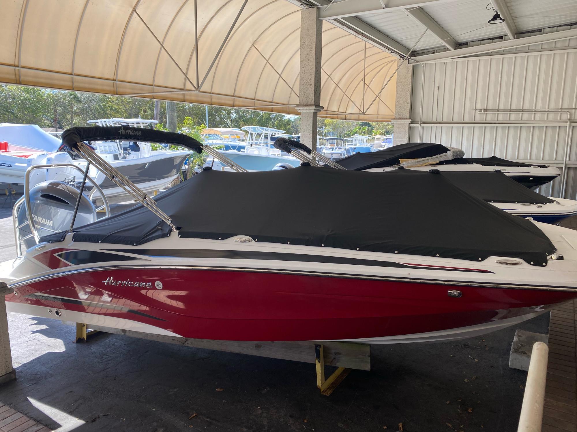 2023 Hurricane SunDeck Sport OB SS 205 OB