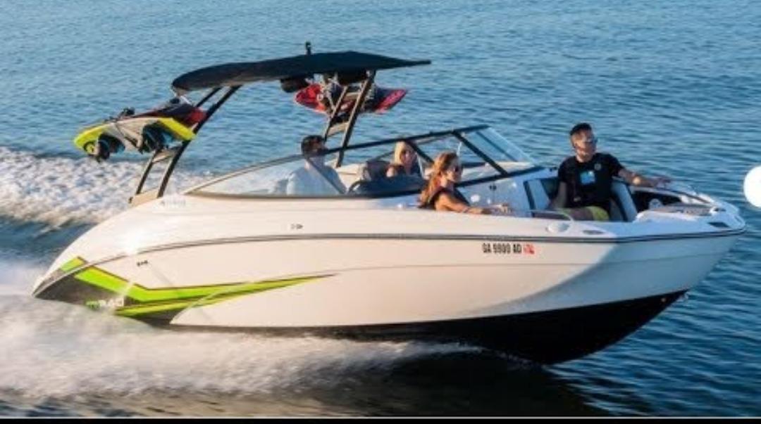 2019 Yamaha Boats AR240