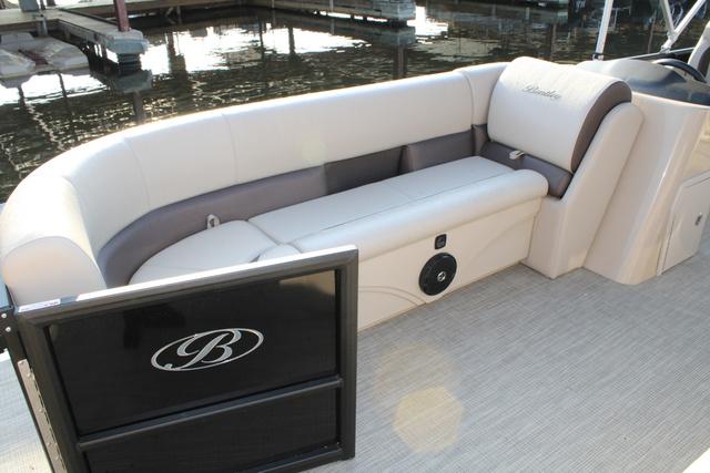 2023 Bentley Pontoons Legacy 240 Cruise XL