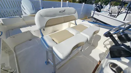 2024 Bulls Bay 230 Center Console