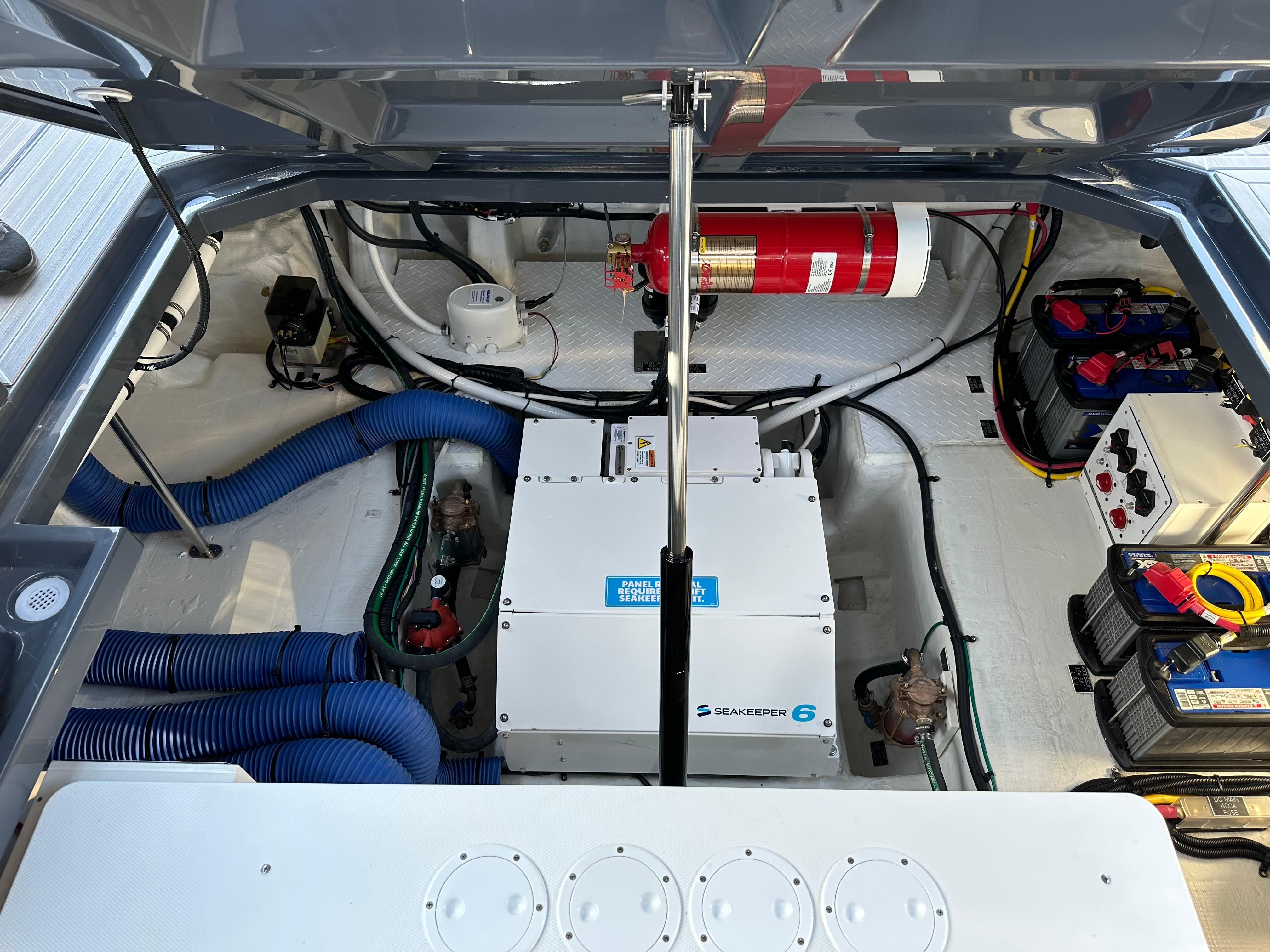 Sea Keeper 6 Gyro stabilizer in mechanical room 