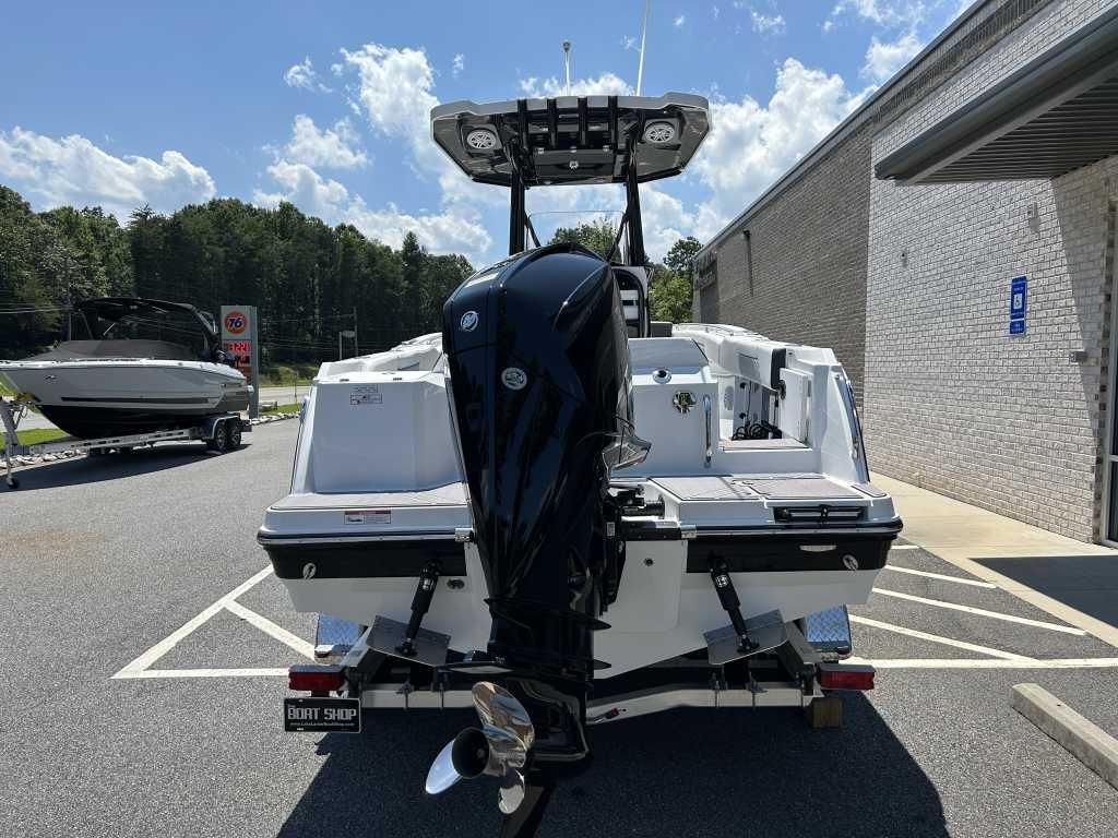 New 2024 Blackfin 222 CC, 30506 Lake Lanier - Boat Trader