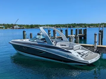 2021 Crownline 290 SS