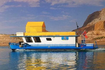 1987 Boatel Pontoon Houseboat