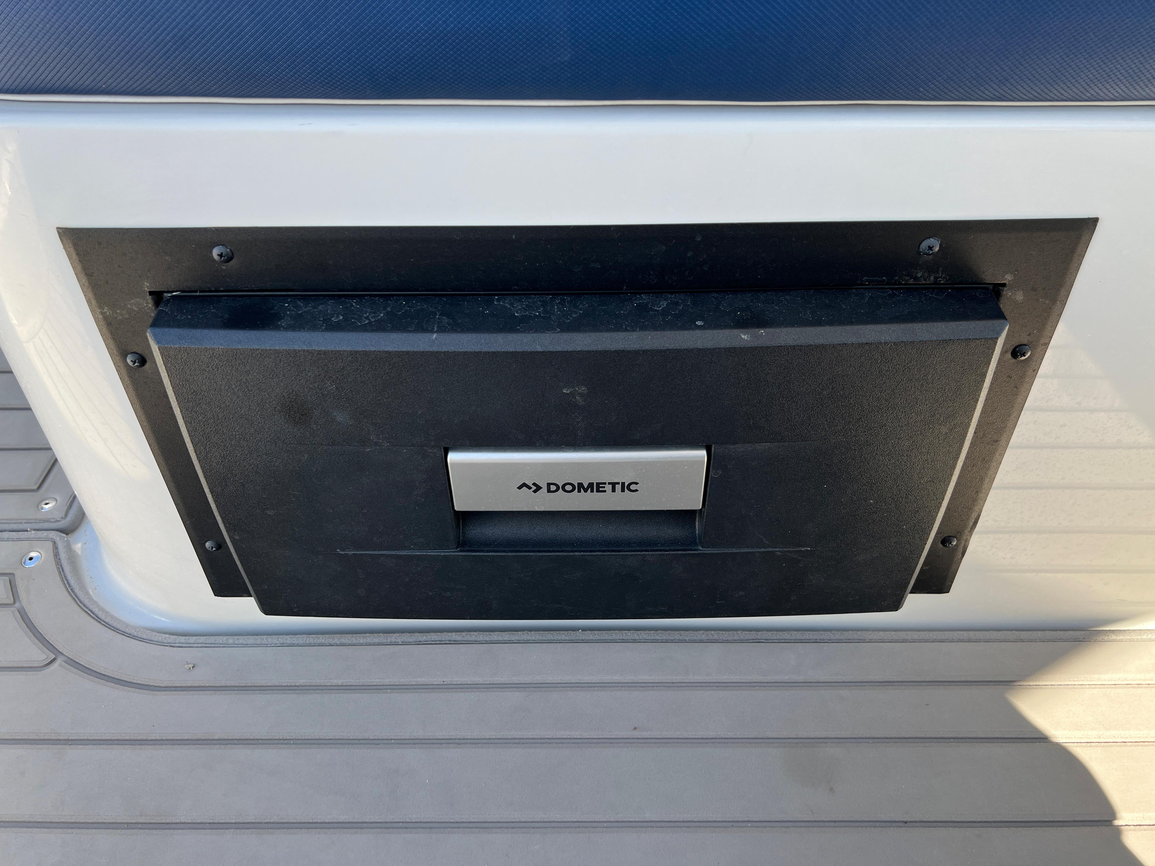 2022 Crownline E305 XS Cockpit Refrigerator Drawer