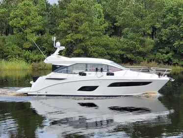 2017 Sea Ray 460 Sundancer