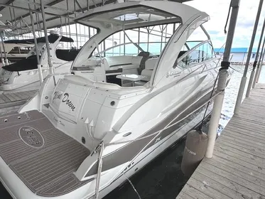 2011 Cruisers Yachts 360 Express