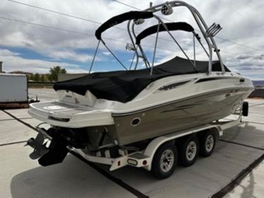 2011 Sea Ray 280 Sundeck