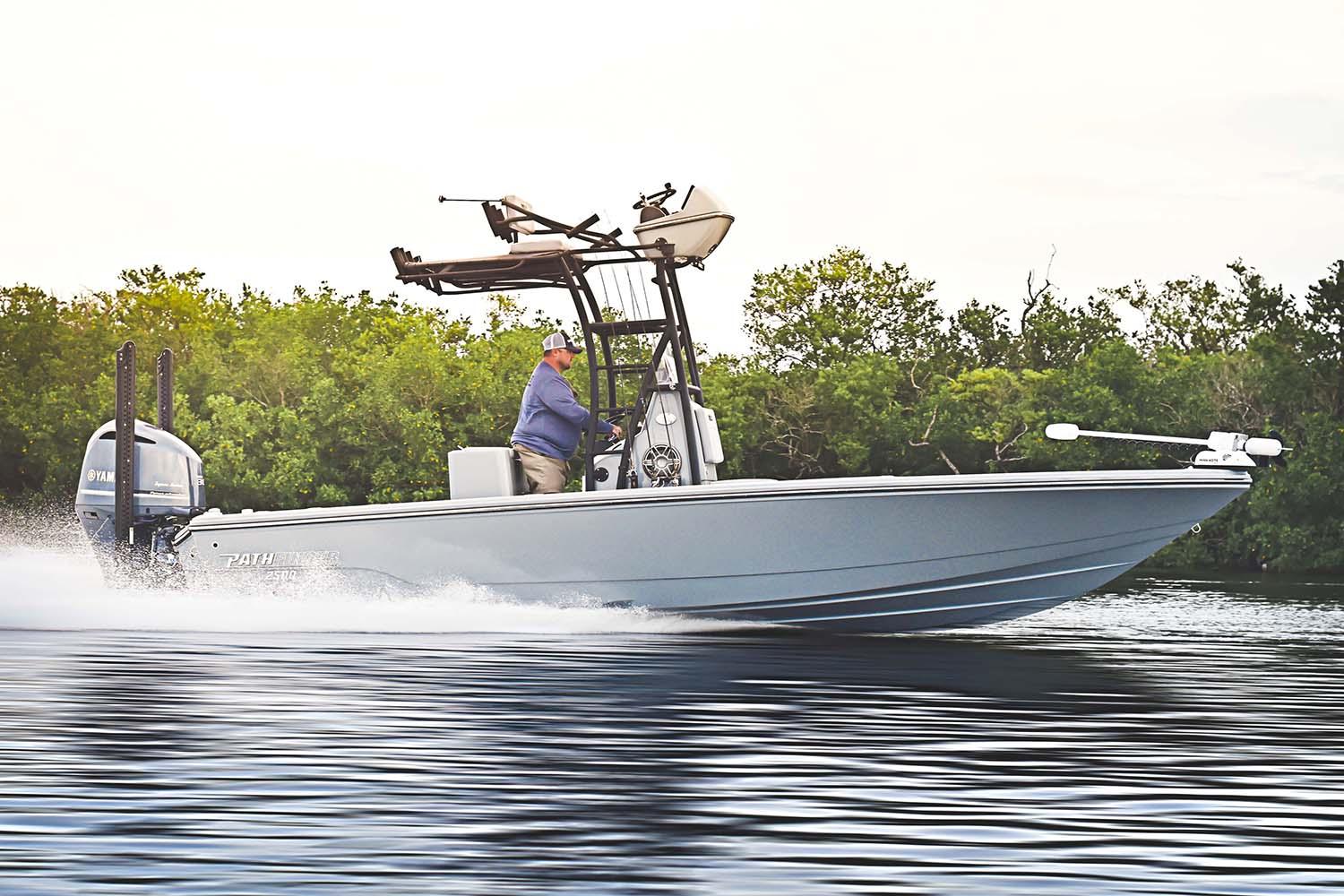 New 2025 Pathfinder 2500 Hybrid Boat Trader