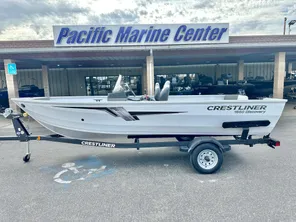 2023 Crestliner 1650 Discovery SC w/ 40HP Mercury!