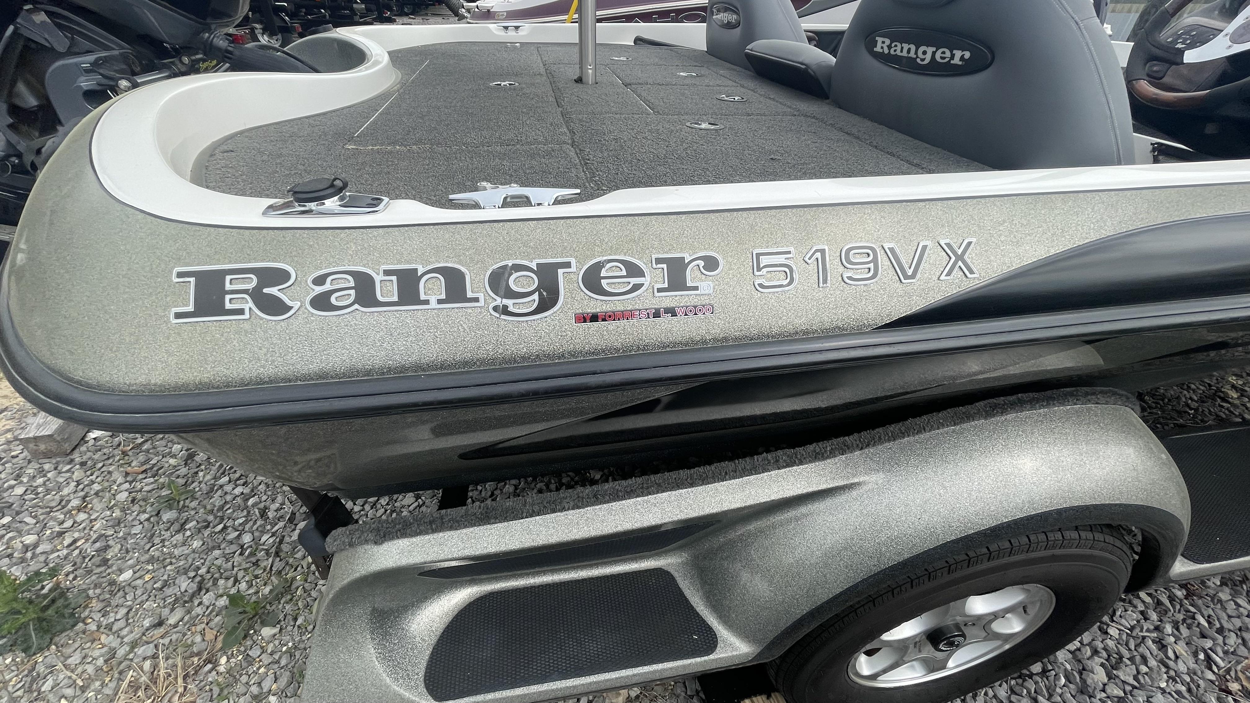 2003 Ranger 519 VX
