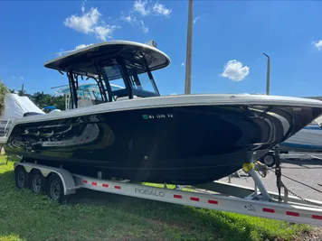 2021 Robalo 272