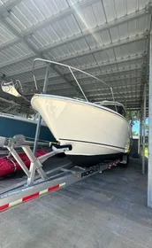 2022 Boston Whaler 325 Conquest