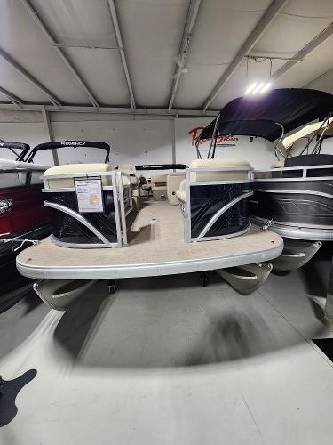 Storage solutions for a 14' boat?