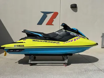 2024 Yamaha Boats EX® Deluxe