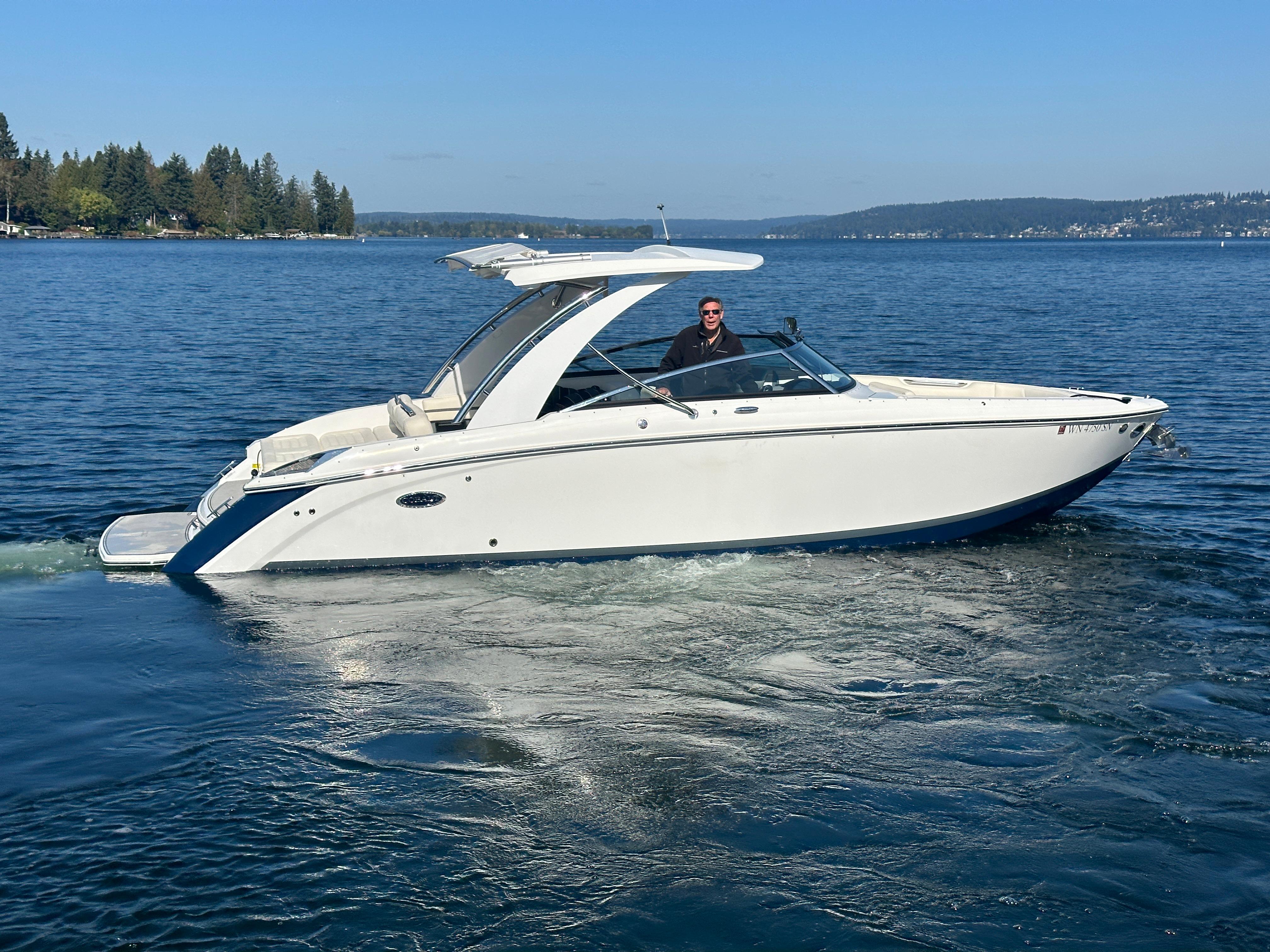 New 2018 Cobalt 30 R, 98109 Seattle - Boat Trader